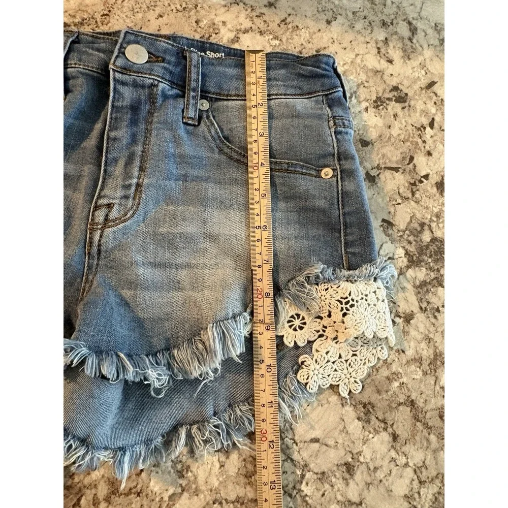 Vintage Y2k Mossimo High Rise Crochet Light Wash Denim Jean Booty‎ Shorts Size 4